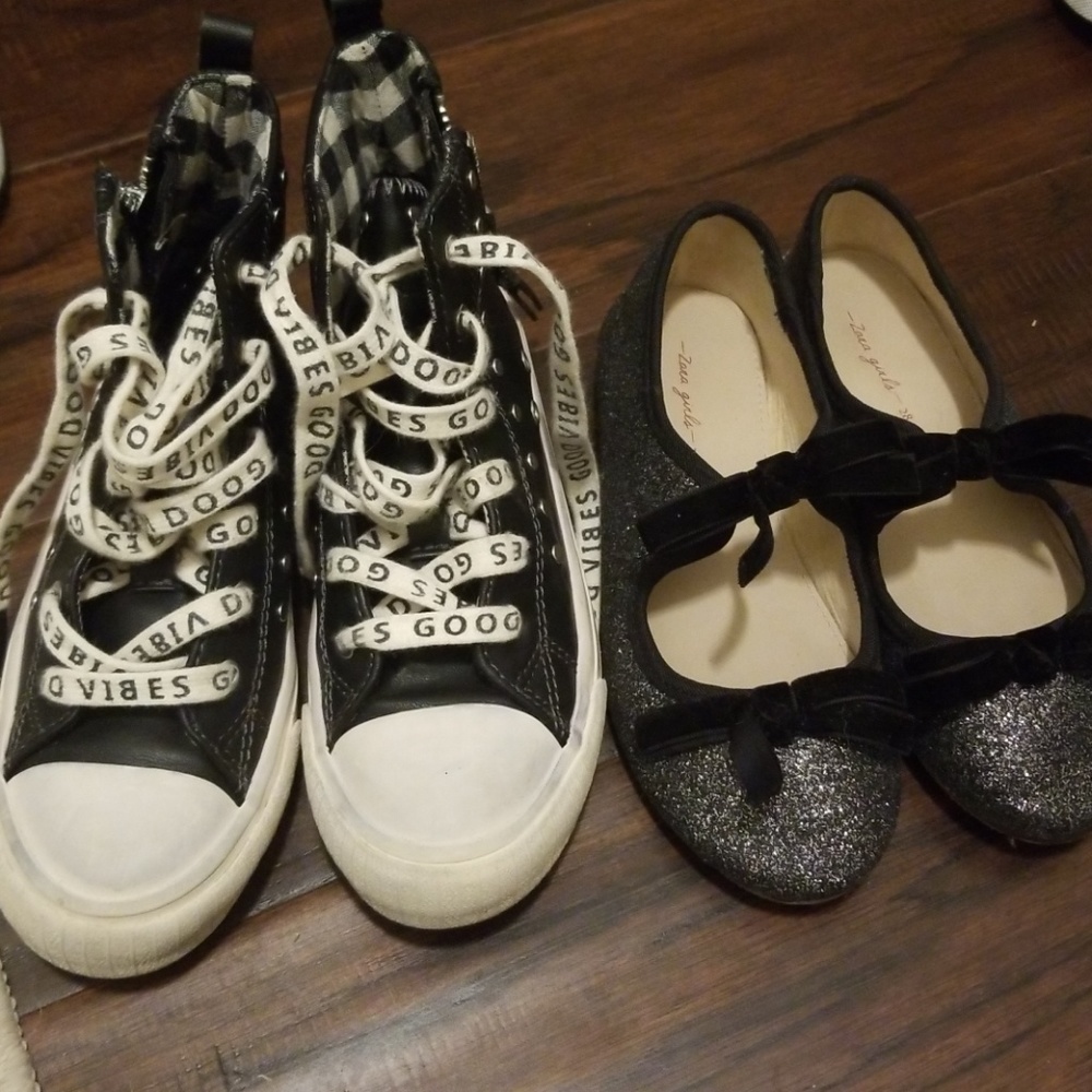 Zara girls size 10.5 shoes
